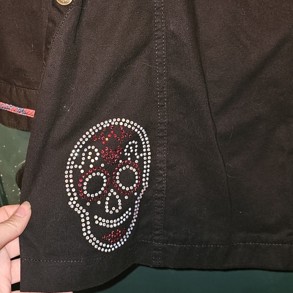 ¡Ay Güey! "Lola" black jacket with sugar skull print - Picture 3 of 7